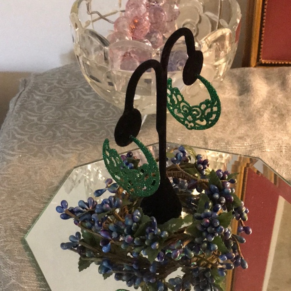 Green and sparkly unique style earrings!